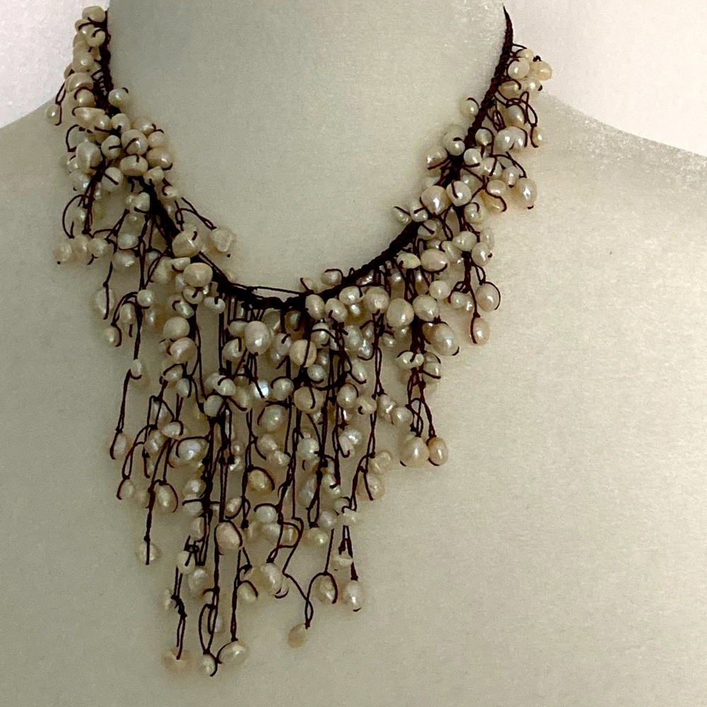 Hand knotted Artisan Elegant Pearl Cluster Necklace